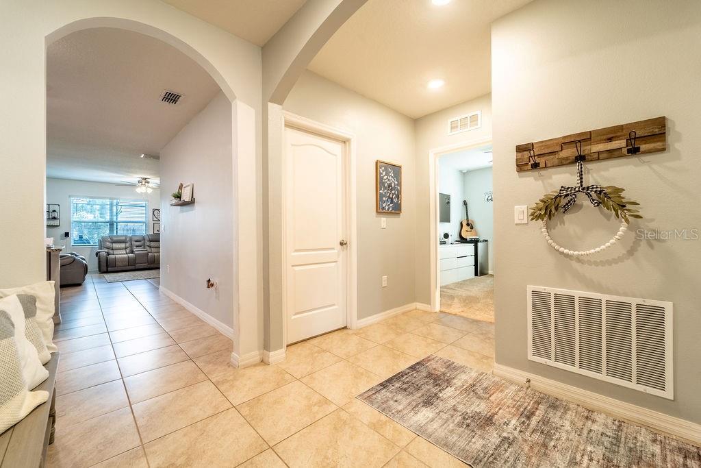 Image 17 of 65 For 343 Lazio Circle