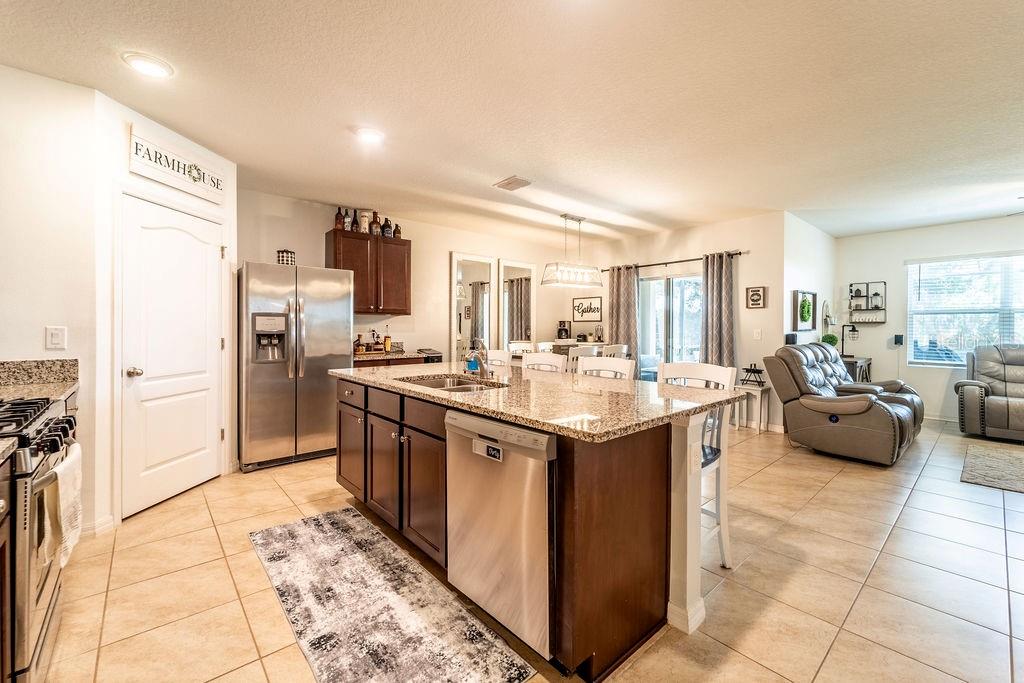Image 6 of 65 For 343 Lazio Circle