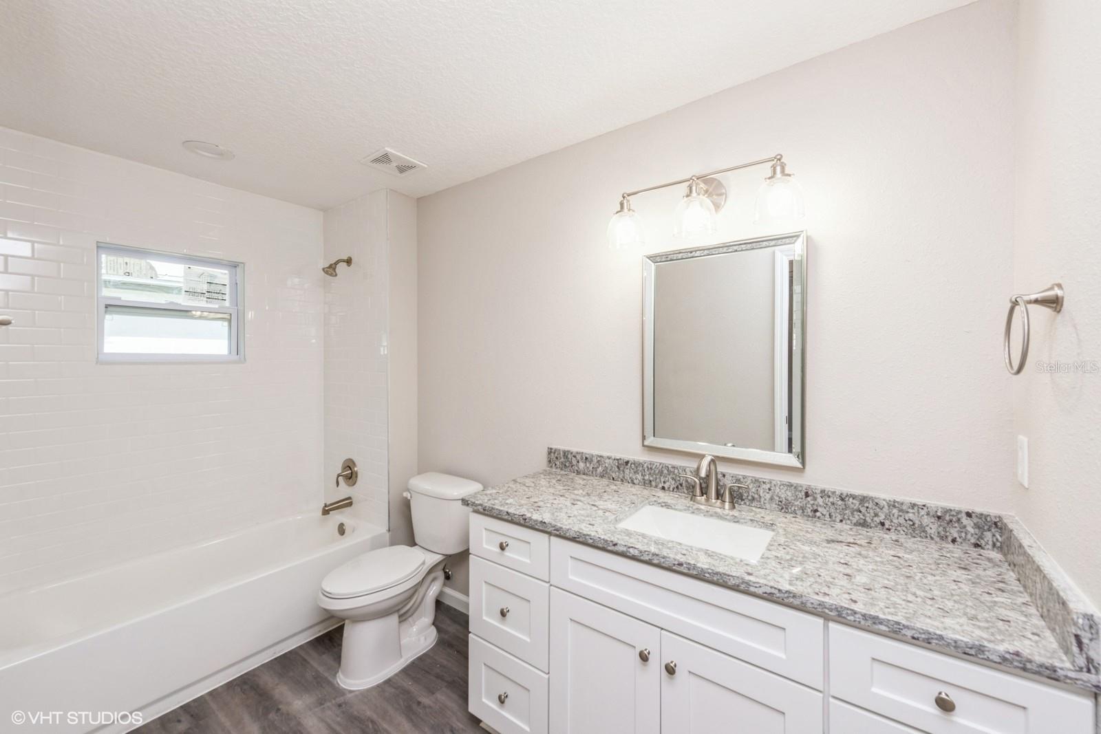 Image 9 of 15 For 495 6th Street
