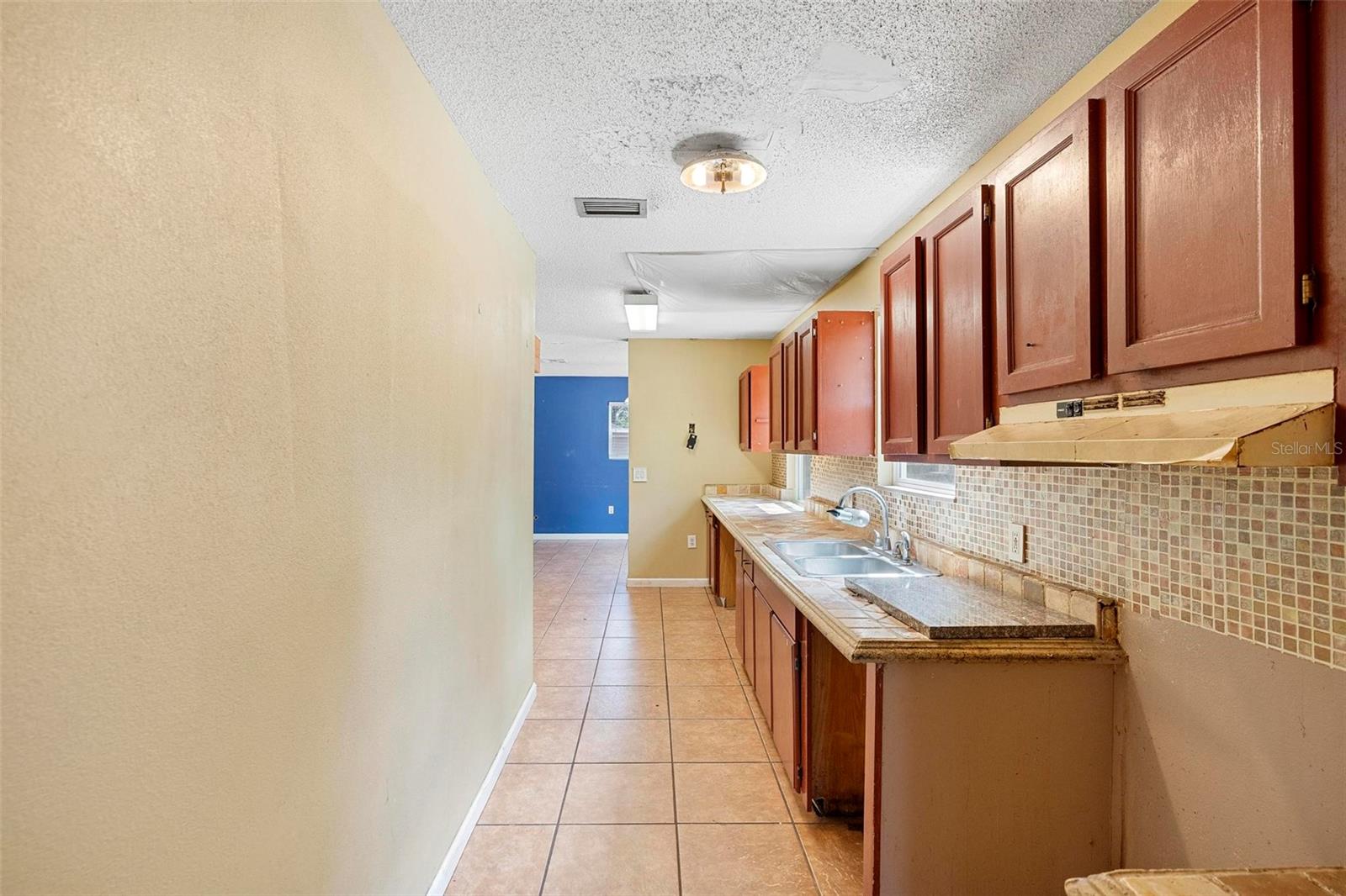 Image 11 of 35 For 1560 7th Avenue