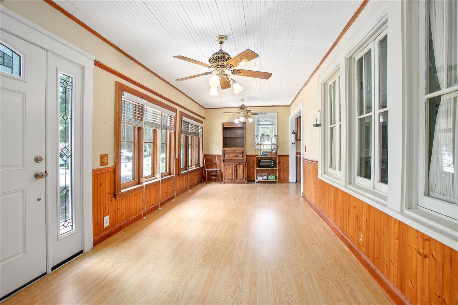 Image 4 of 49 For 257 Huntington Drive
