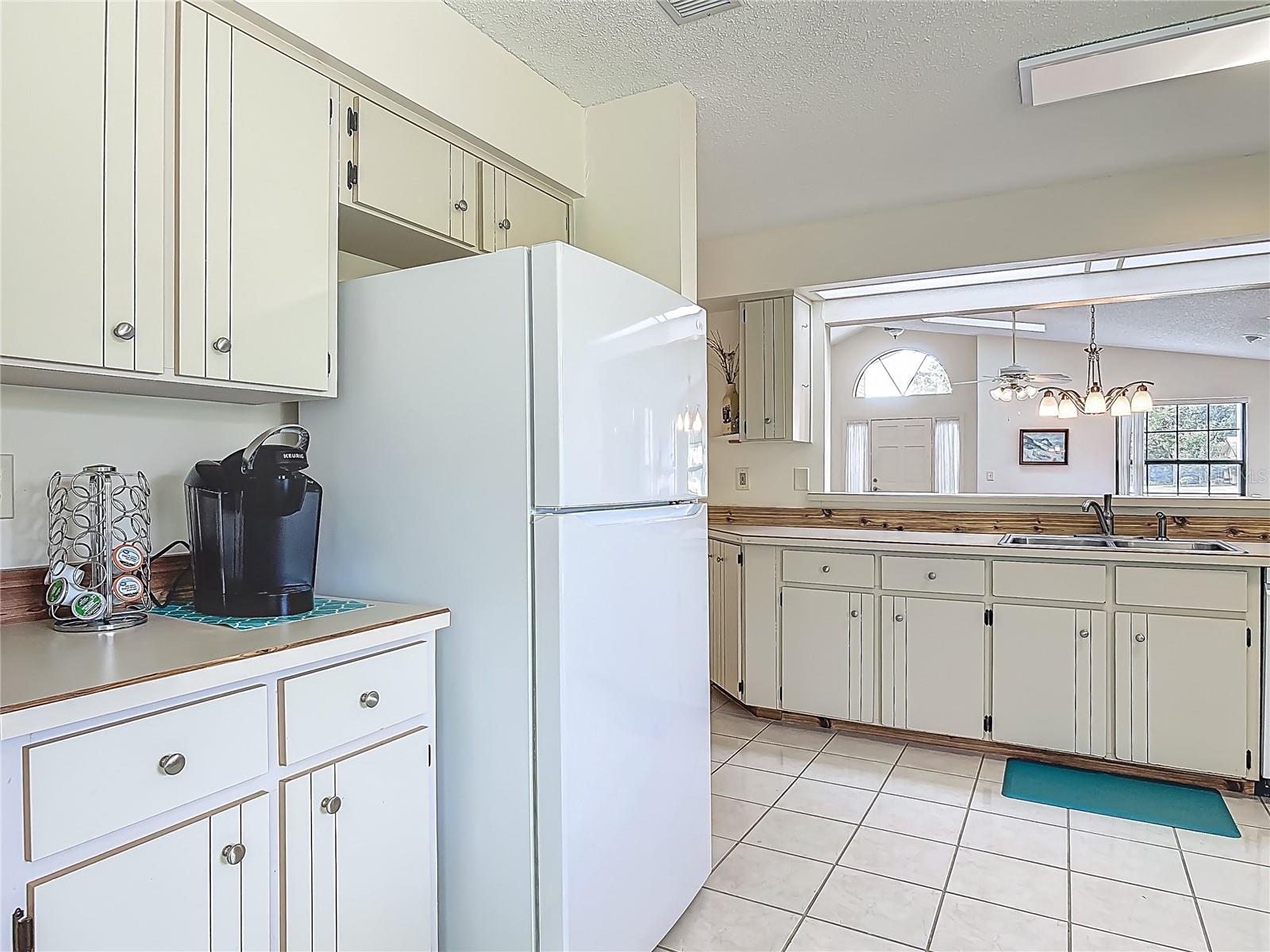 Image 19 of 56 For 907 Silver Leaf Place