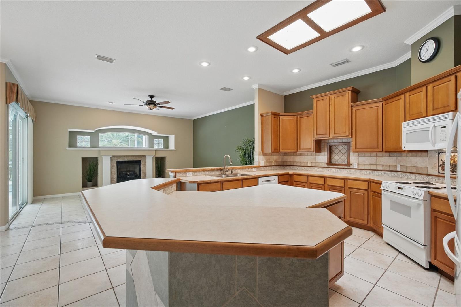 Image 8 of 33 For 1641 Timber Hills Drive