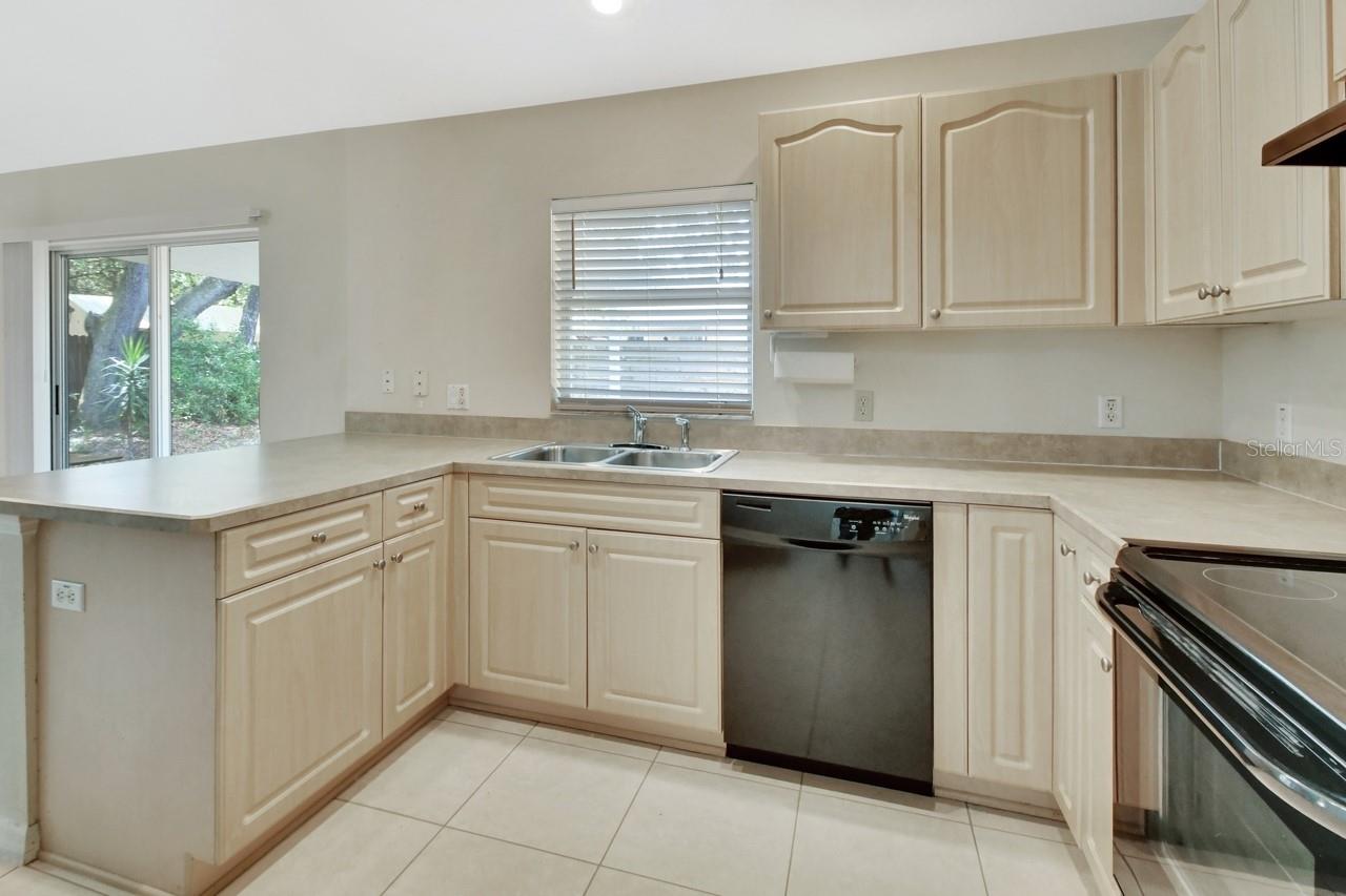 Image 7 of 28 For 1450 14th Street