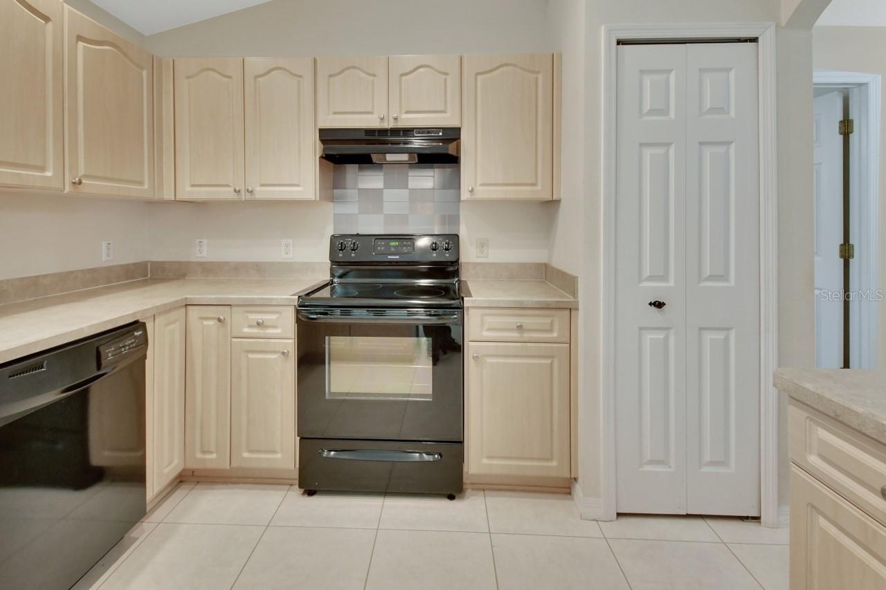 Image 9 of 28 For 1450 14th Street