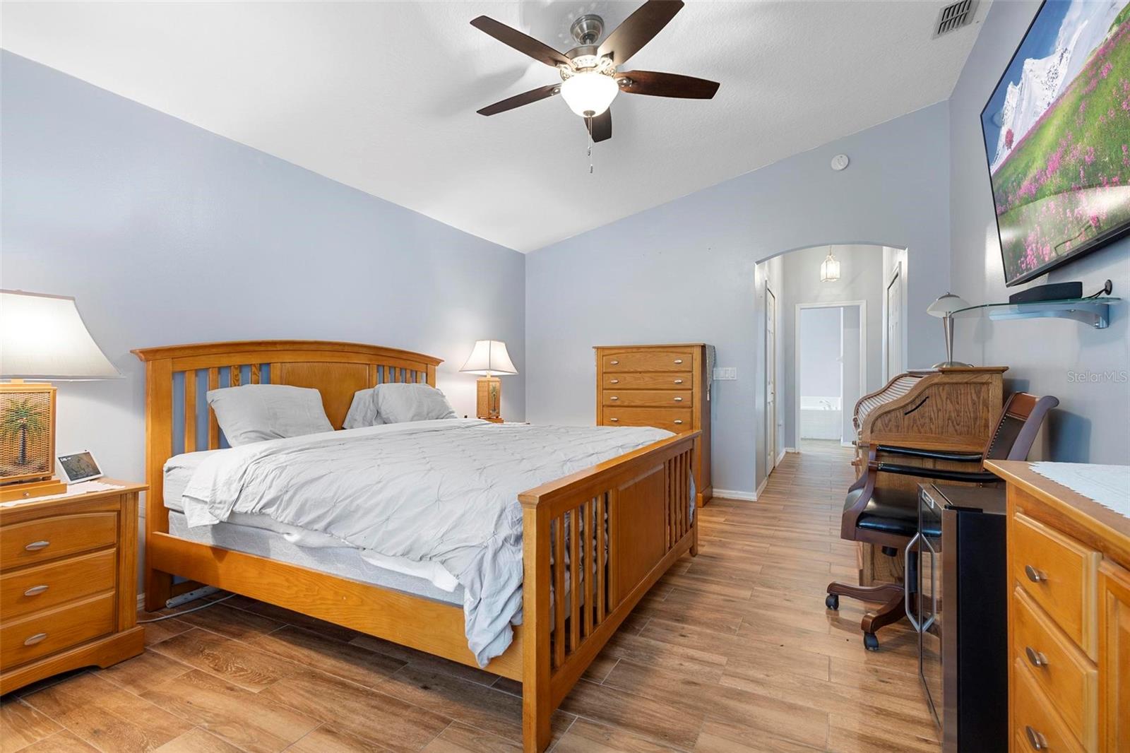 Image 20 of 30 For 133 Brasswood Court