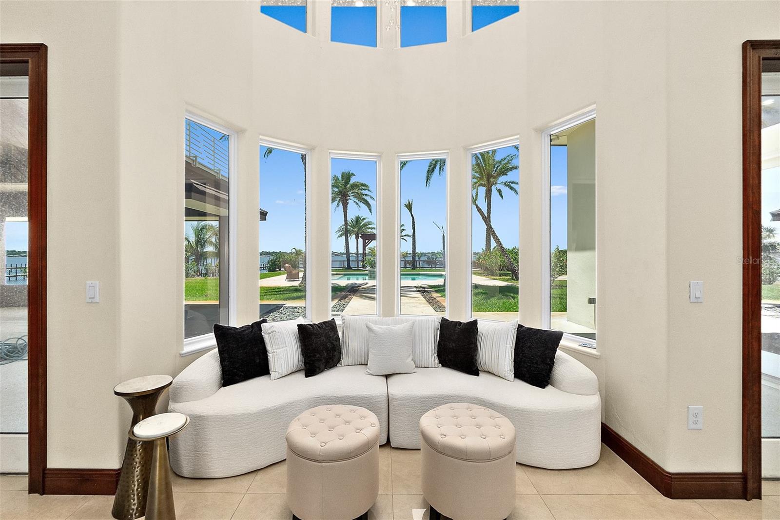 Image 13 of 80 For 2636 Peninsula Drive