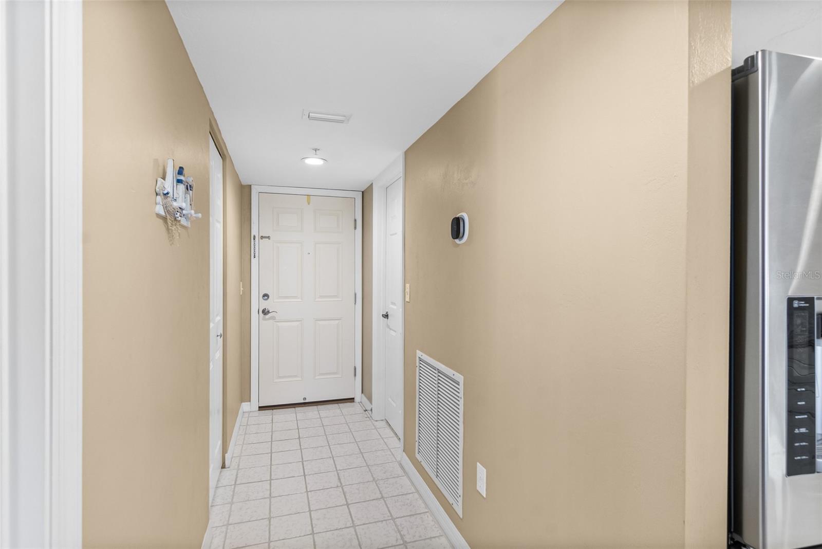 Image 11 of 57 For 2967 Atlantic Avenue 1601