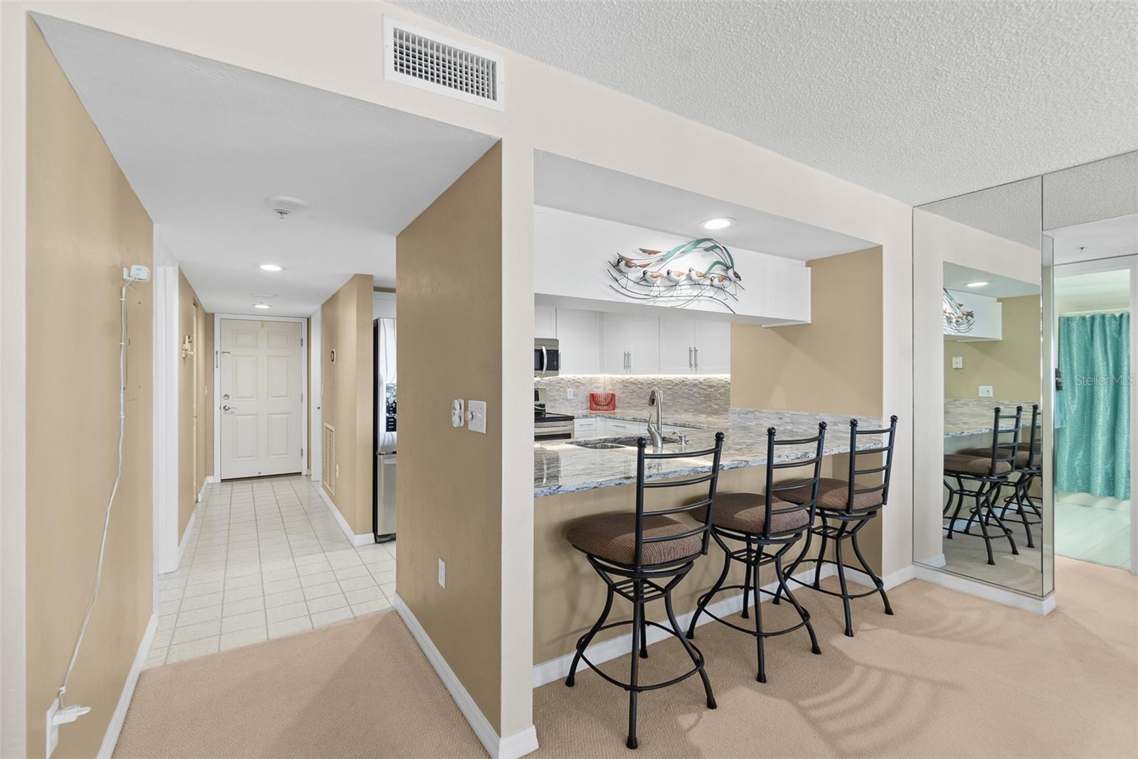 Image 18 of 57 For 2967 Atlantic Avenue 1601