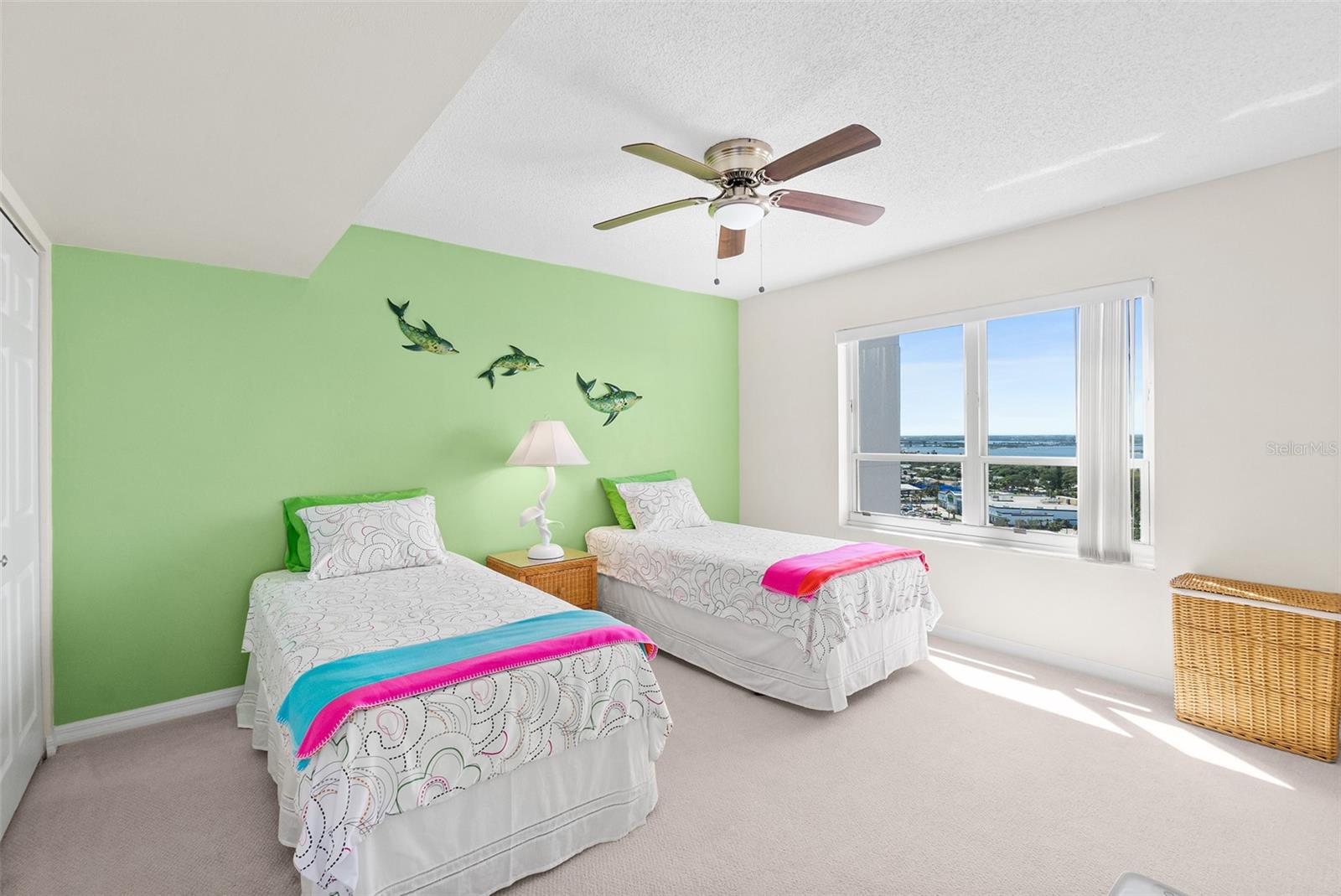 Image 34 of 57 For 2967 Atlantic Avenue 1601