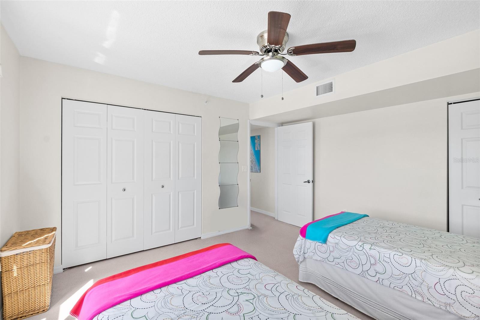 Image 36 of 57 For 2967 Atlantic Avenue 1601