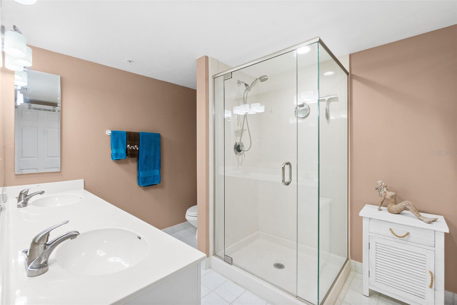 Image 4 of 57 For 2967 Atlantic Avenue 1601