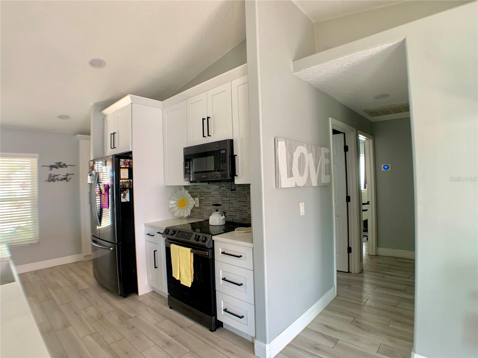 Image 19 of 44 For 1311 Fallwood Drive