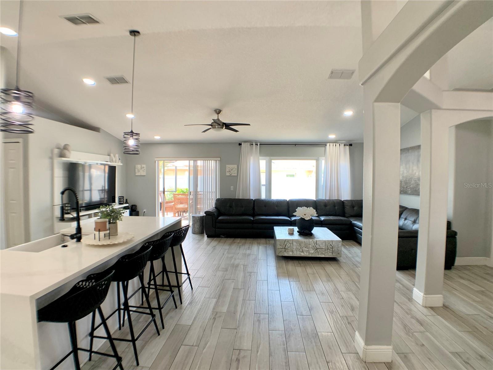 Image 5 of 44 For 1311 Fallwood Drive