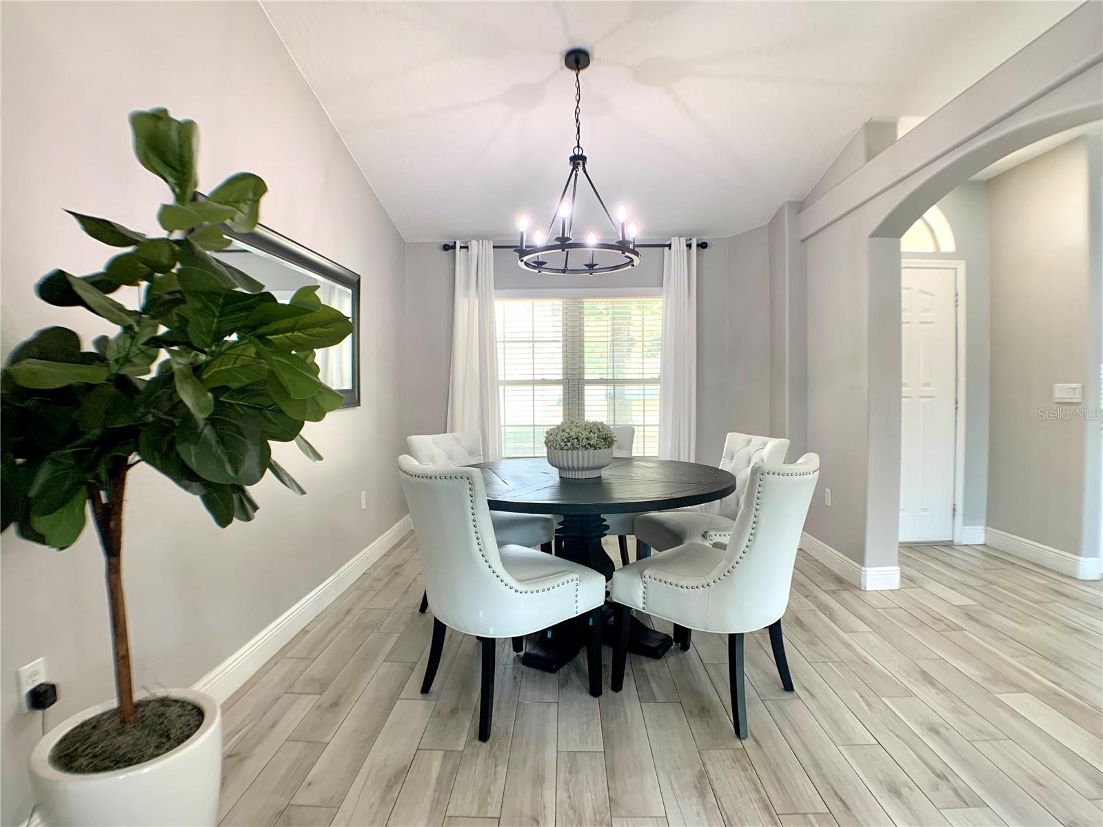 Image 9 of 44 For 1311 Fallwood Drive