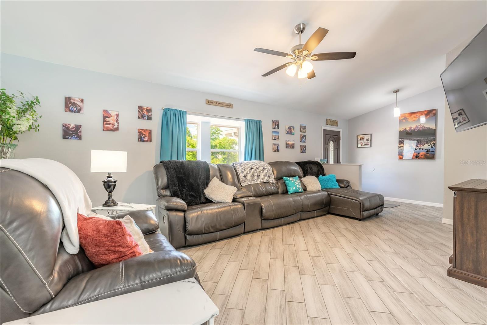 Image 9 of 60 For 85 Pheasant Drive