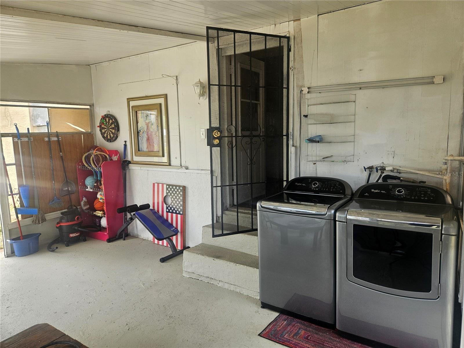 Image 14 of 18 For 317 Inwood Avenue