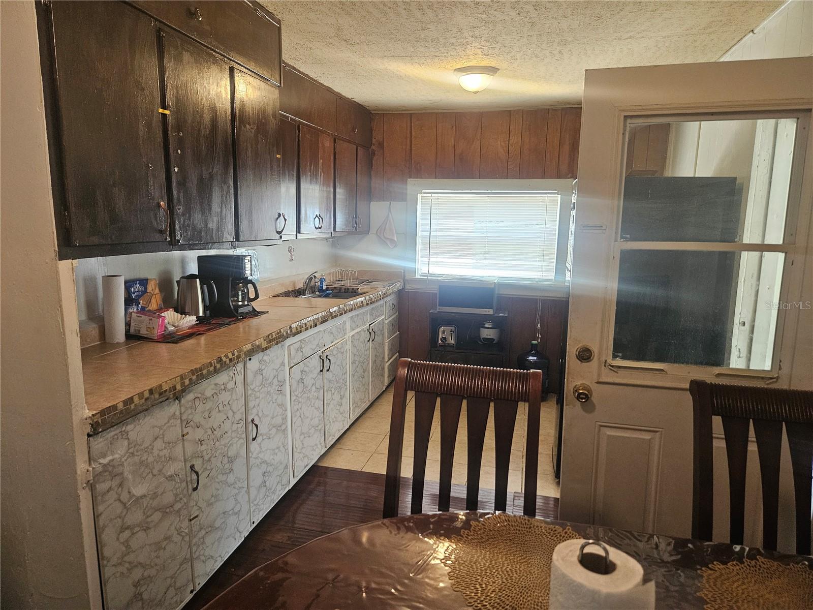 Image 4 of 18 For 317 Inwood Avenue