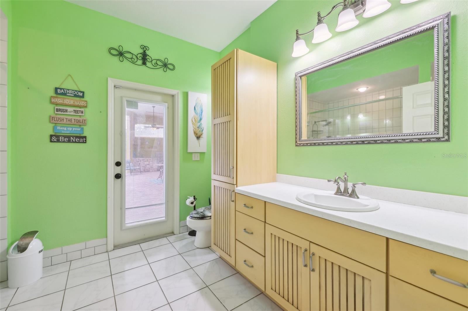 Image 39 of 87 For 2940 Se 23rd Avenue