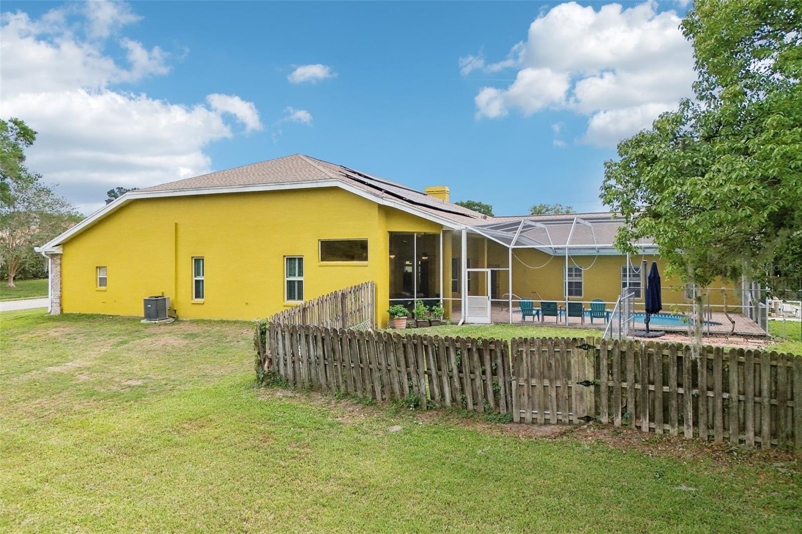 Image 85 of 87 For 2940 Se 23rd Avenue