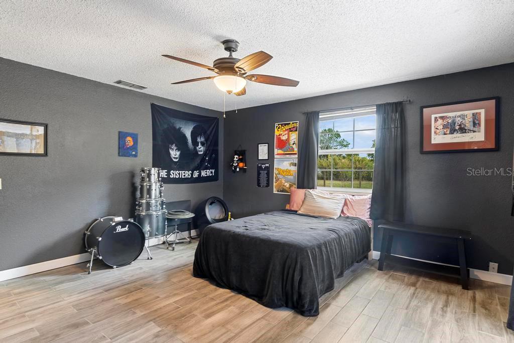 Image 28 of 71 For 4145 Rambler Avenue