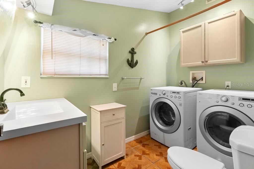 Image 33 of 71 For 4145 Rambler Avenue