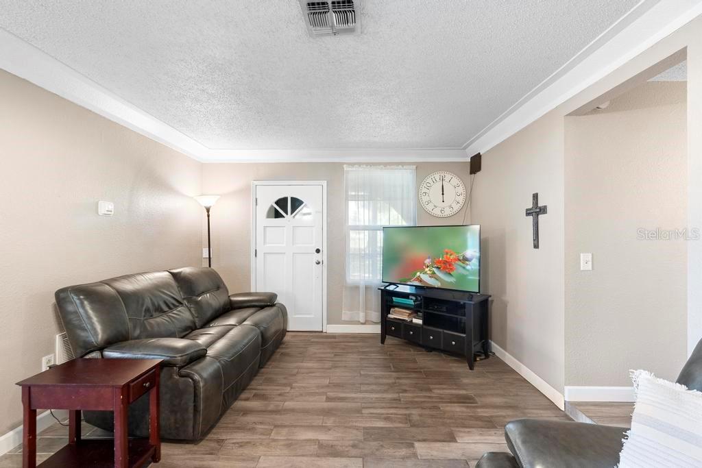 Image 8 of 71 For 4145 Rambler Avenue