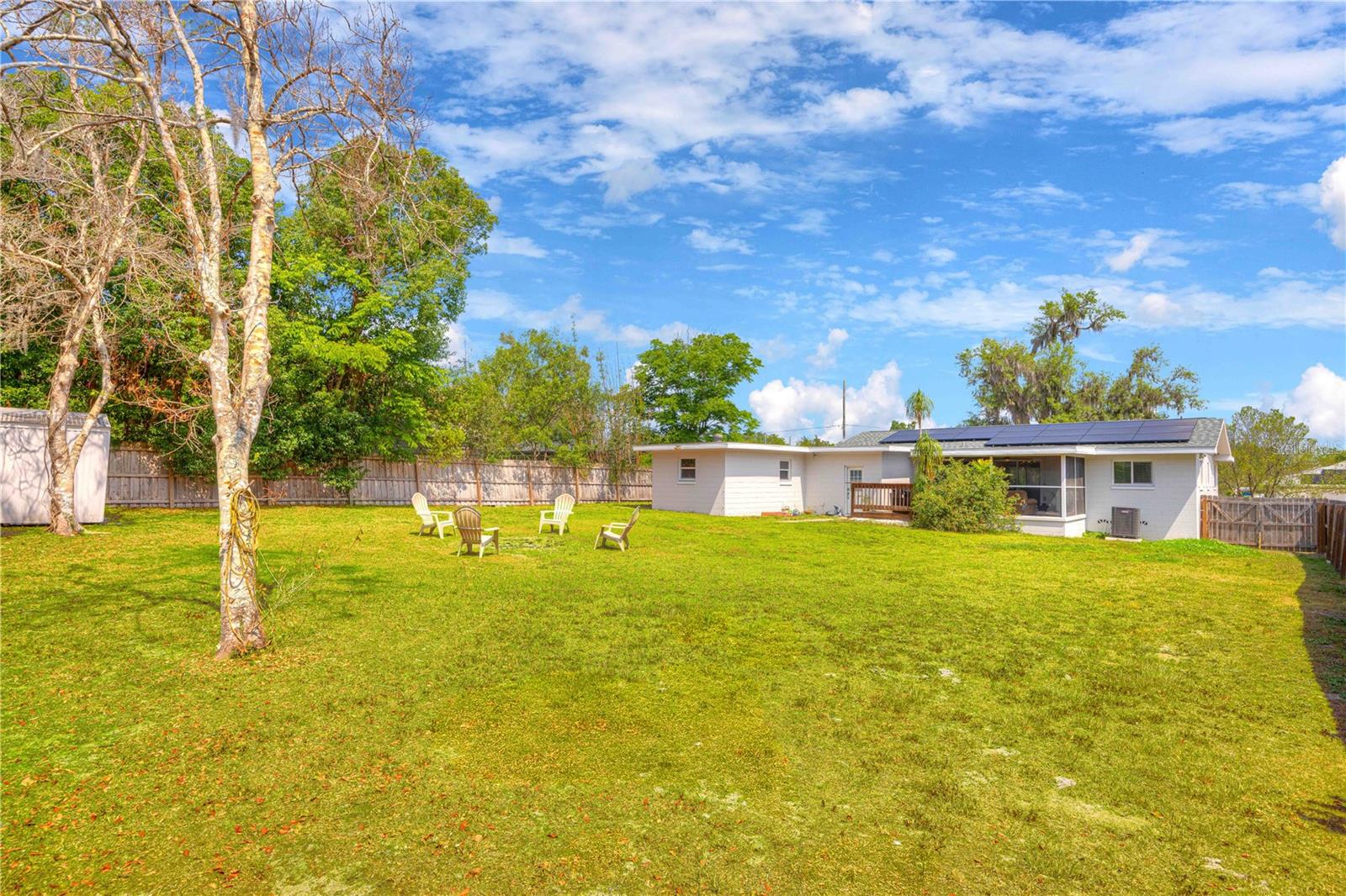 Image 27 of 39 For 738 Lindley Boulevard