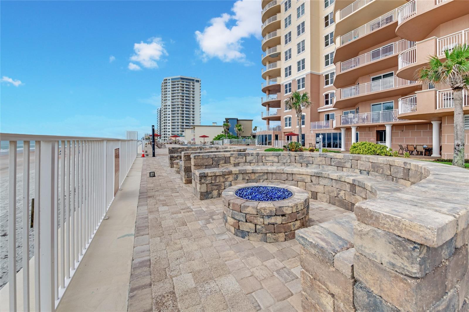 Image 41 of 47 For 2515 Atlantic Avenue 1001