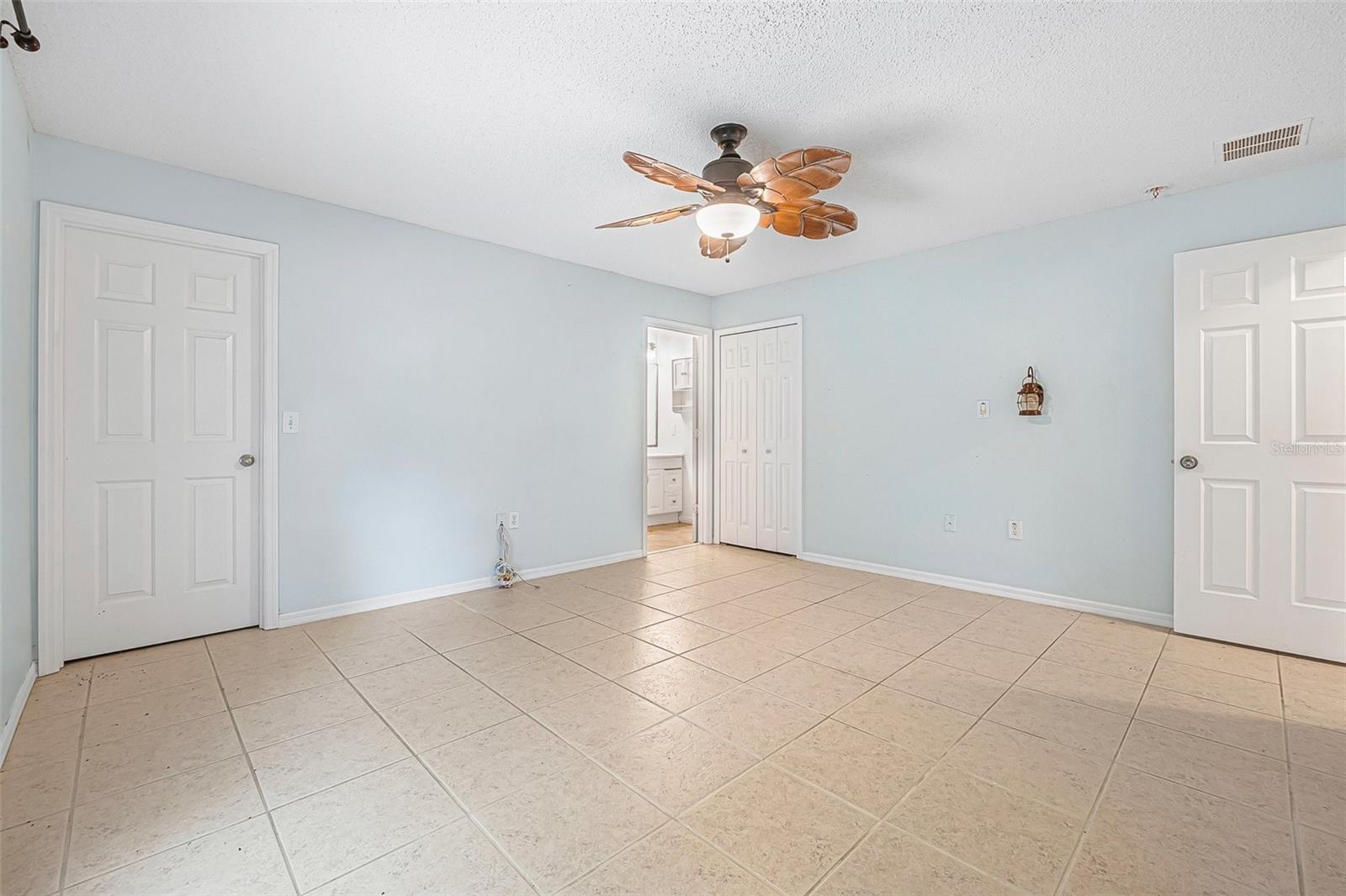 Image 13 of 37 For 1890 15th Street