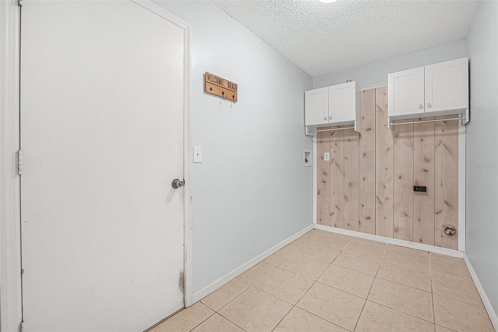 Image 20 of 37 For 1890 15th Street