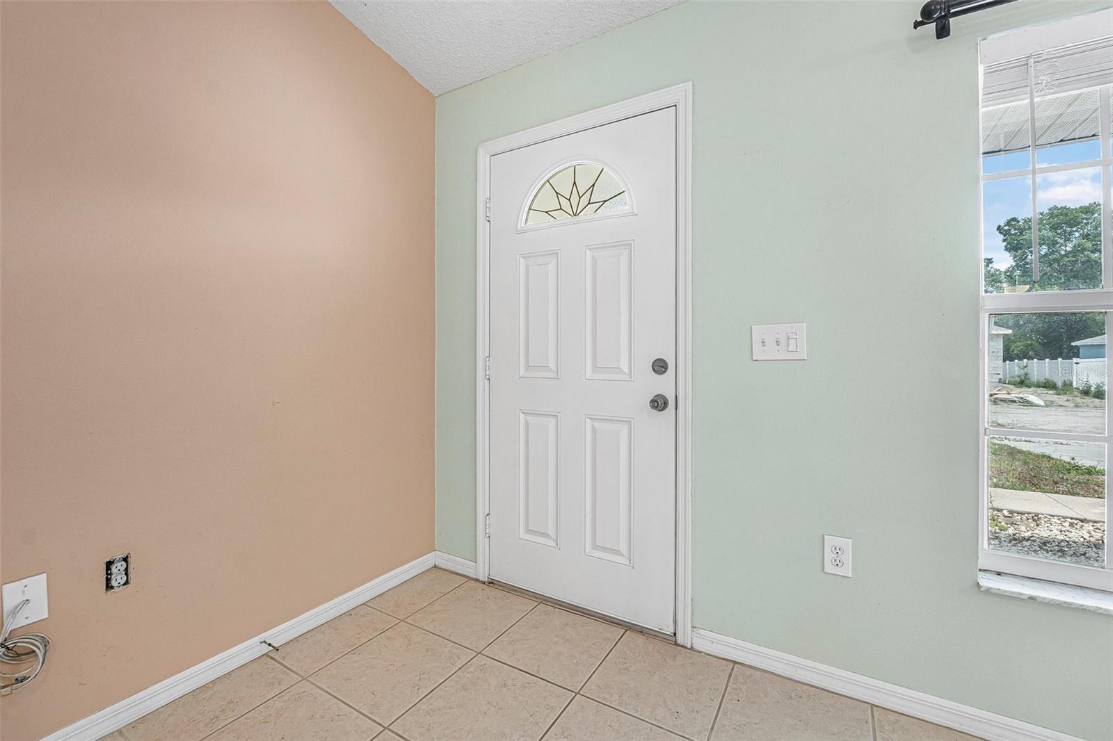 Image 5 of 37 For 1890 15th Street