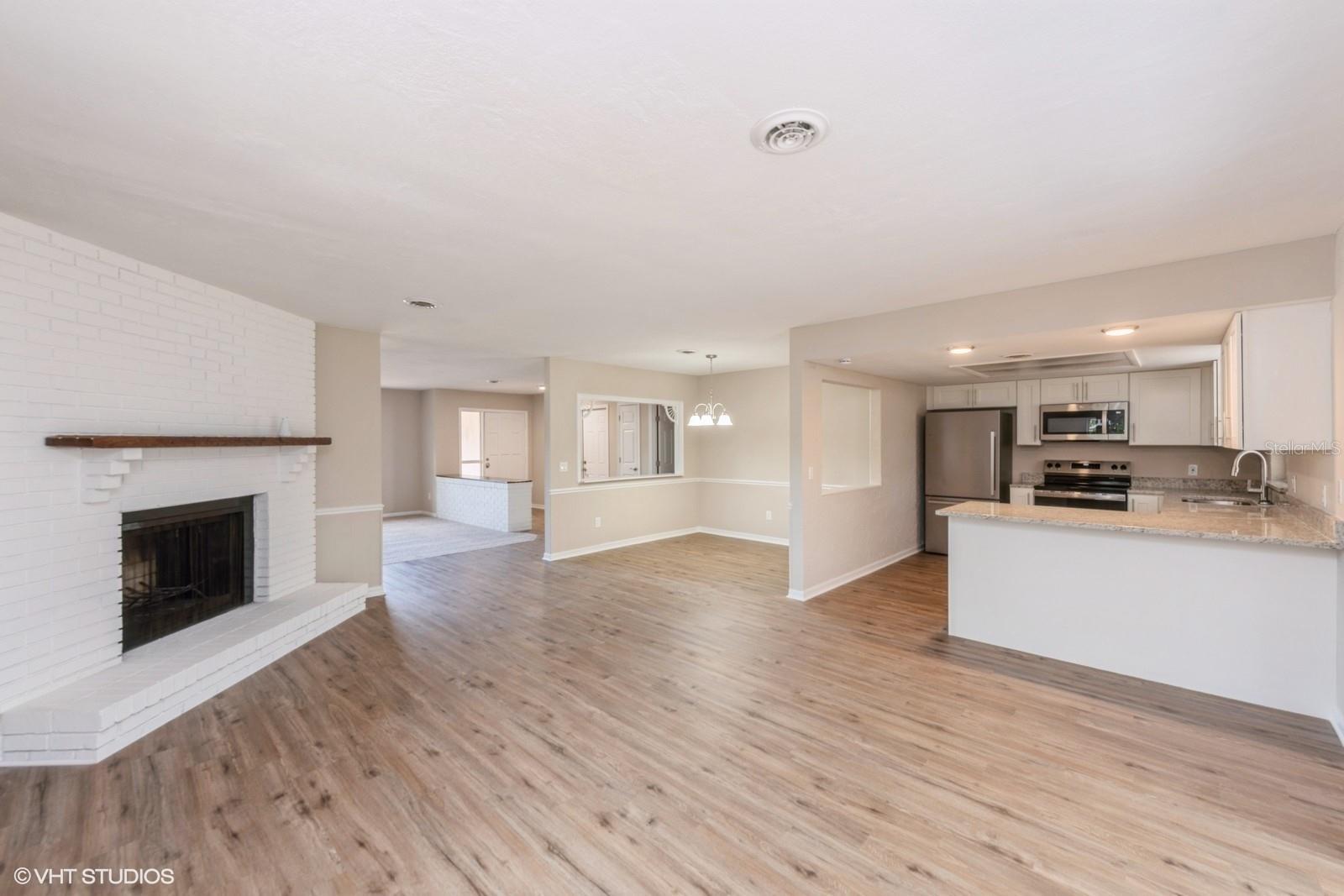 Image 6 of 15 For 810 Sylvia Drive