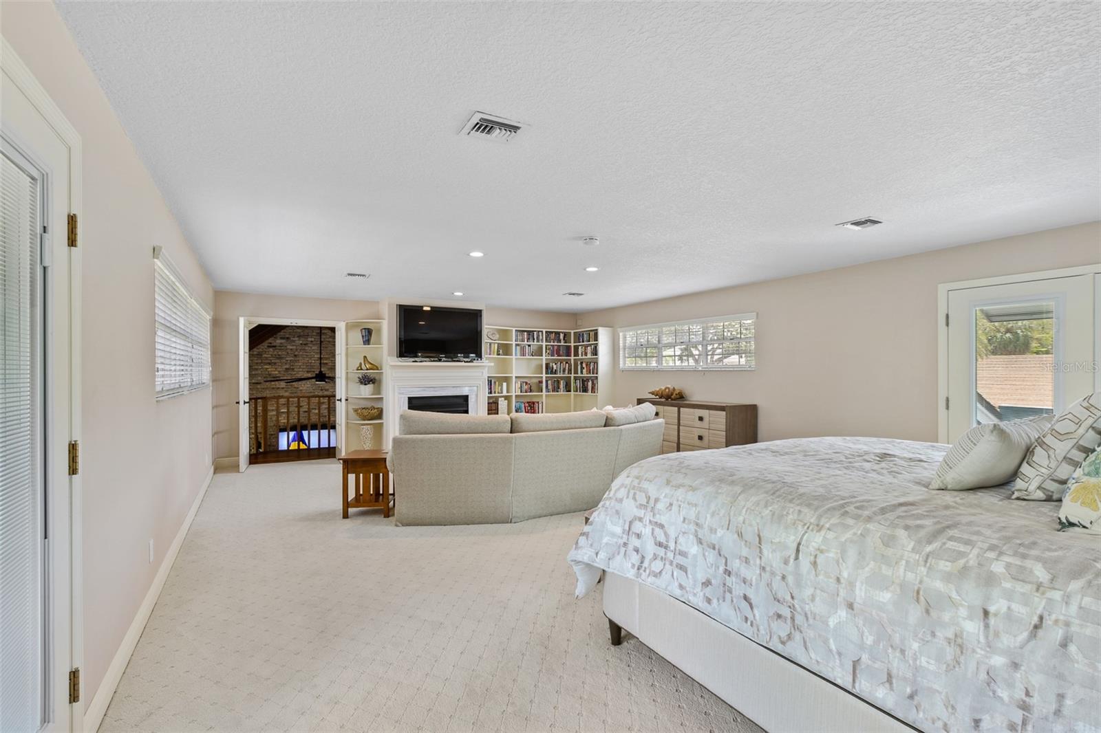 Image 37 of 65 For 2551 Cross Country Drive