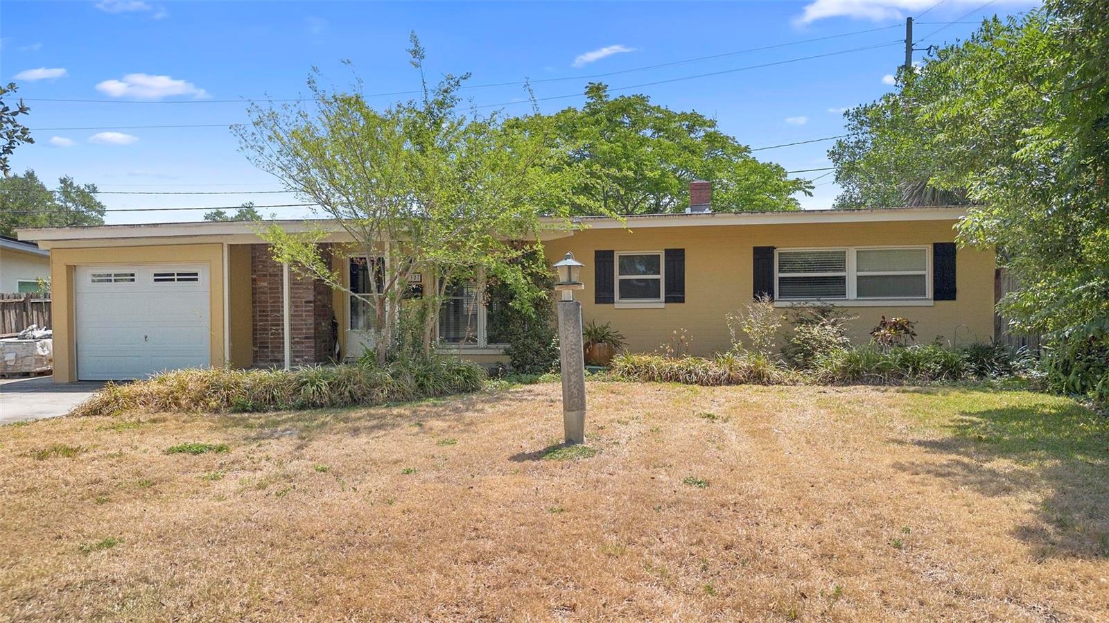 Image 4 of 13 For 2327 Mulbry Drive
