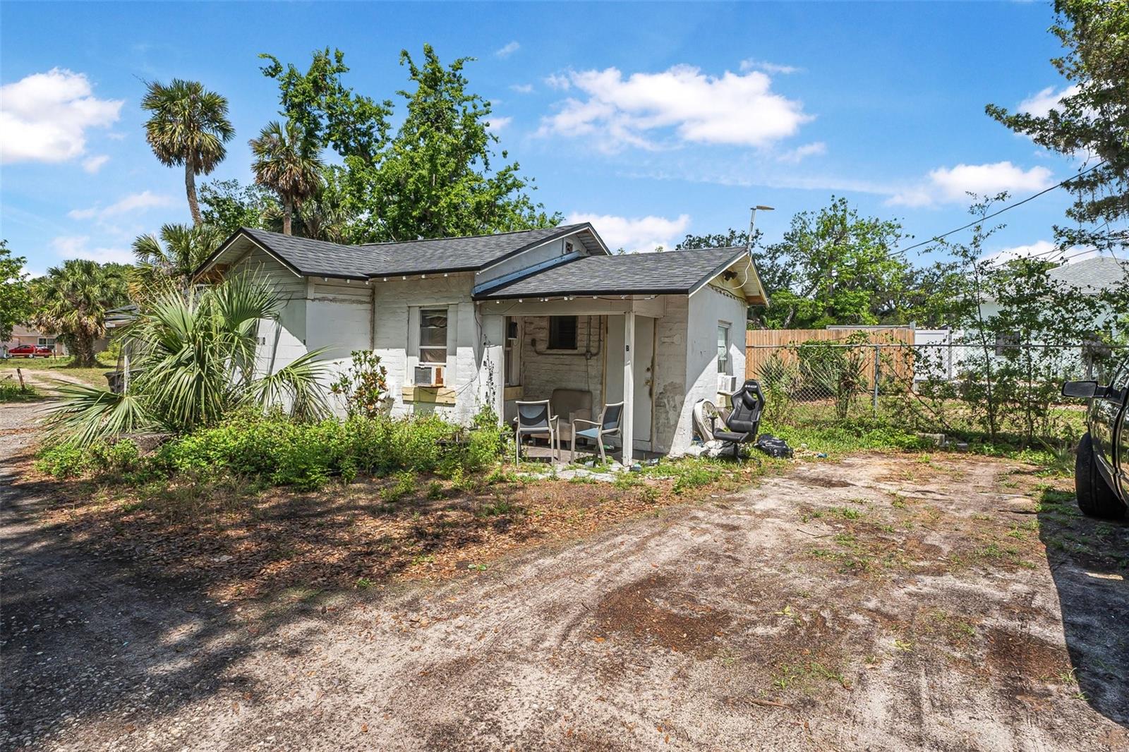 Image 16 of 39 For 5010 Ridgewood Avenue