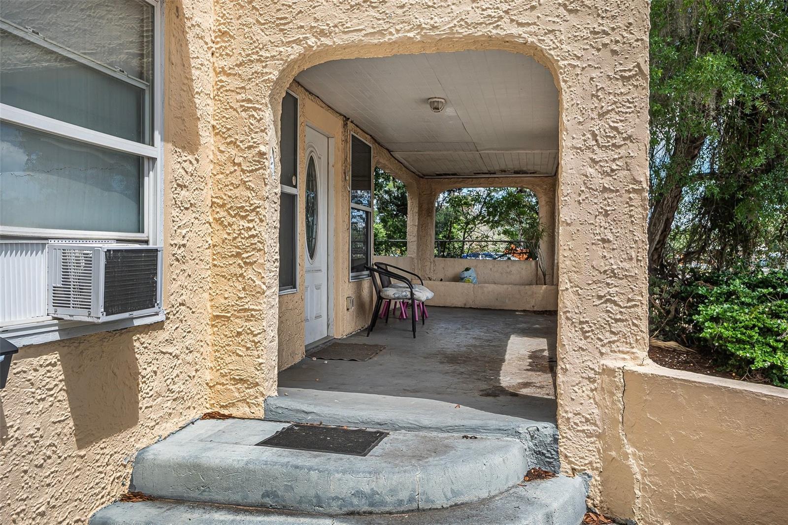 Image 2 of 39 For 5010 Ridgewood Avenue