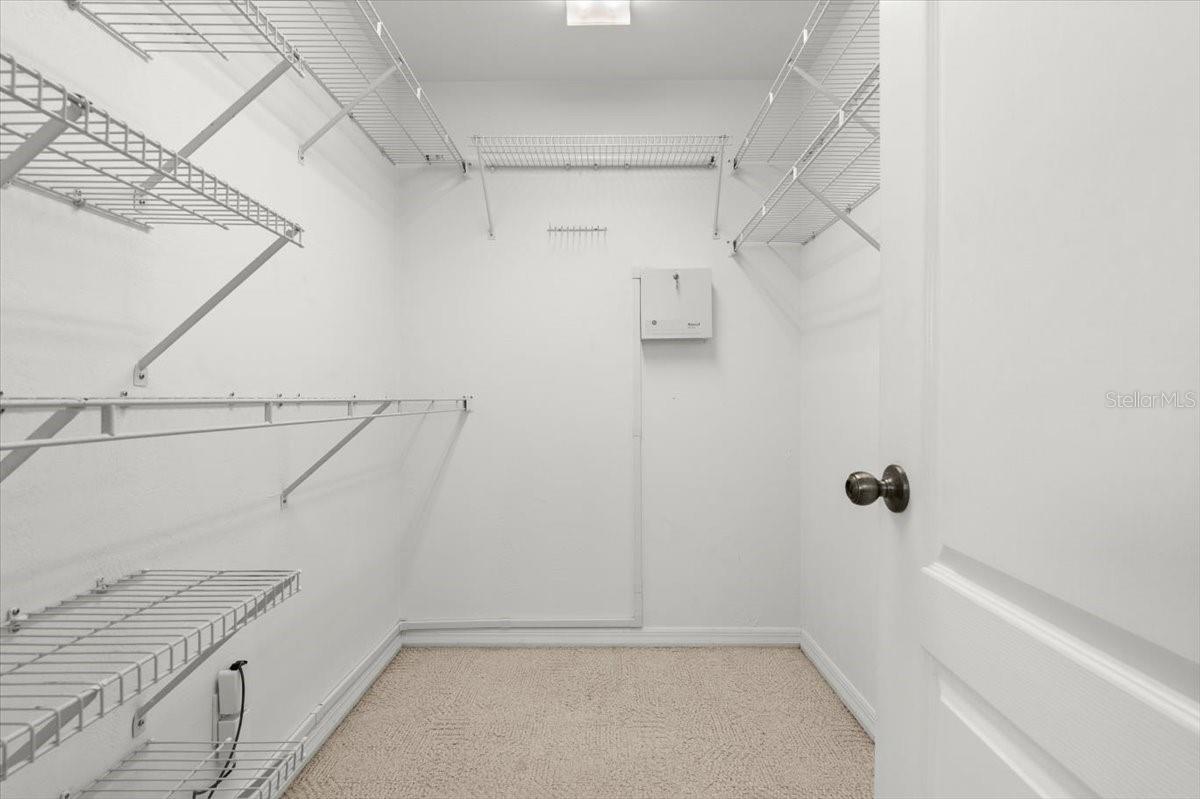 Image 23 of 39 For 941 Pizarro Drive