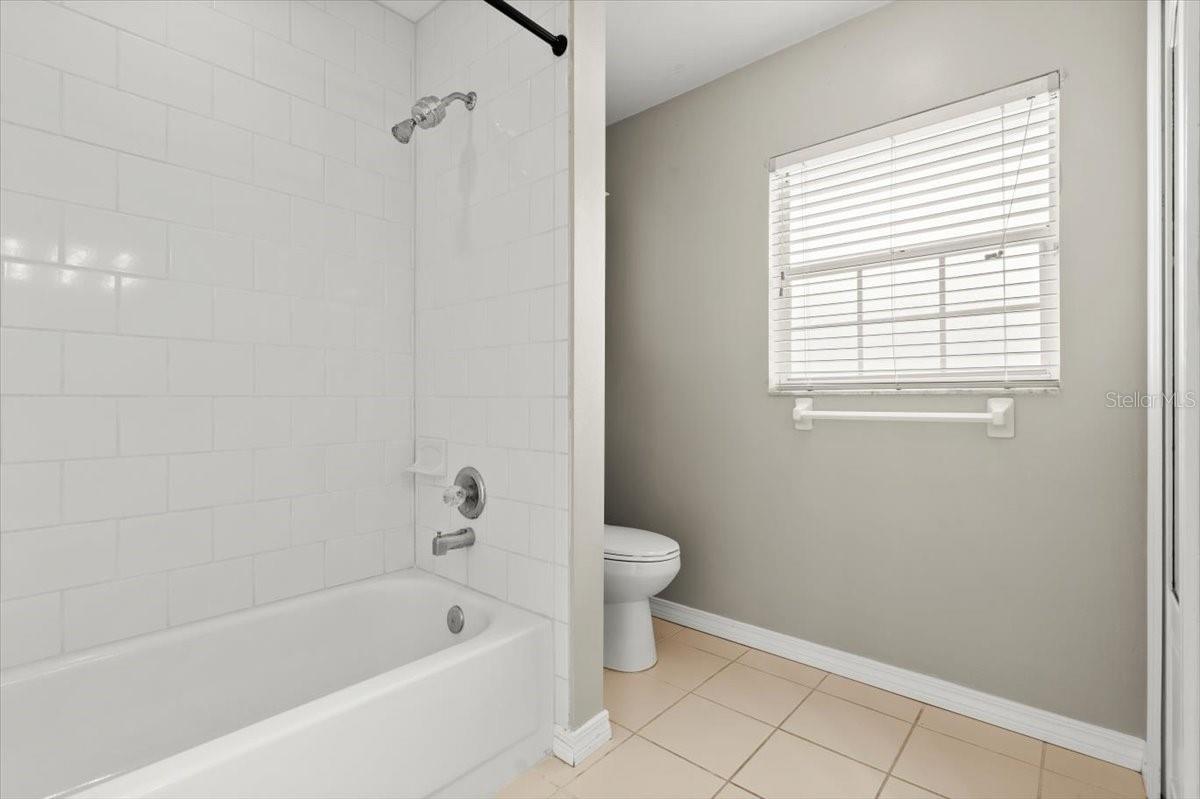 Image 27 of 39 For 941 Pizarro Drive