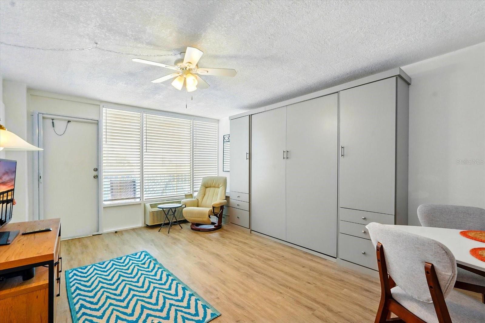 Image 10 of 21 For 2043 Atlantic Avenue 305