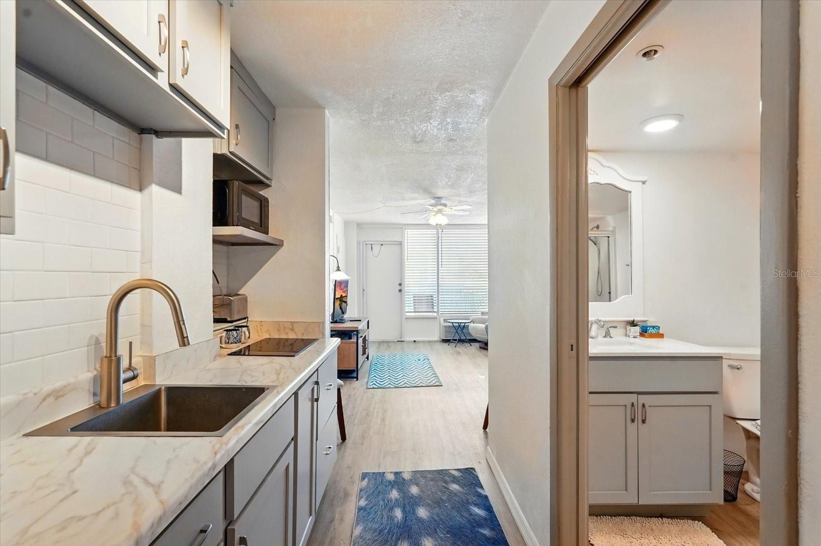 Image 11 of 21 For 2043 Atlantic Avenue 305