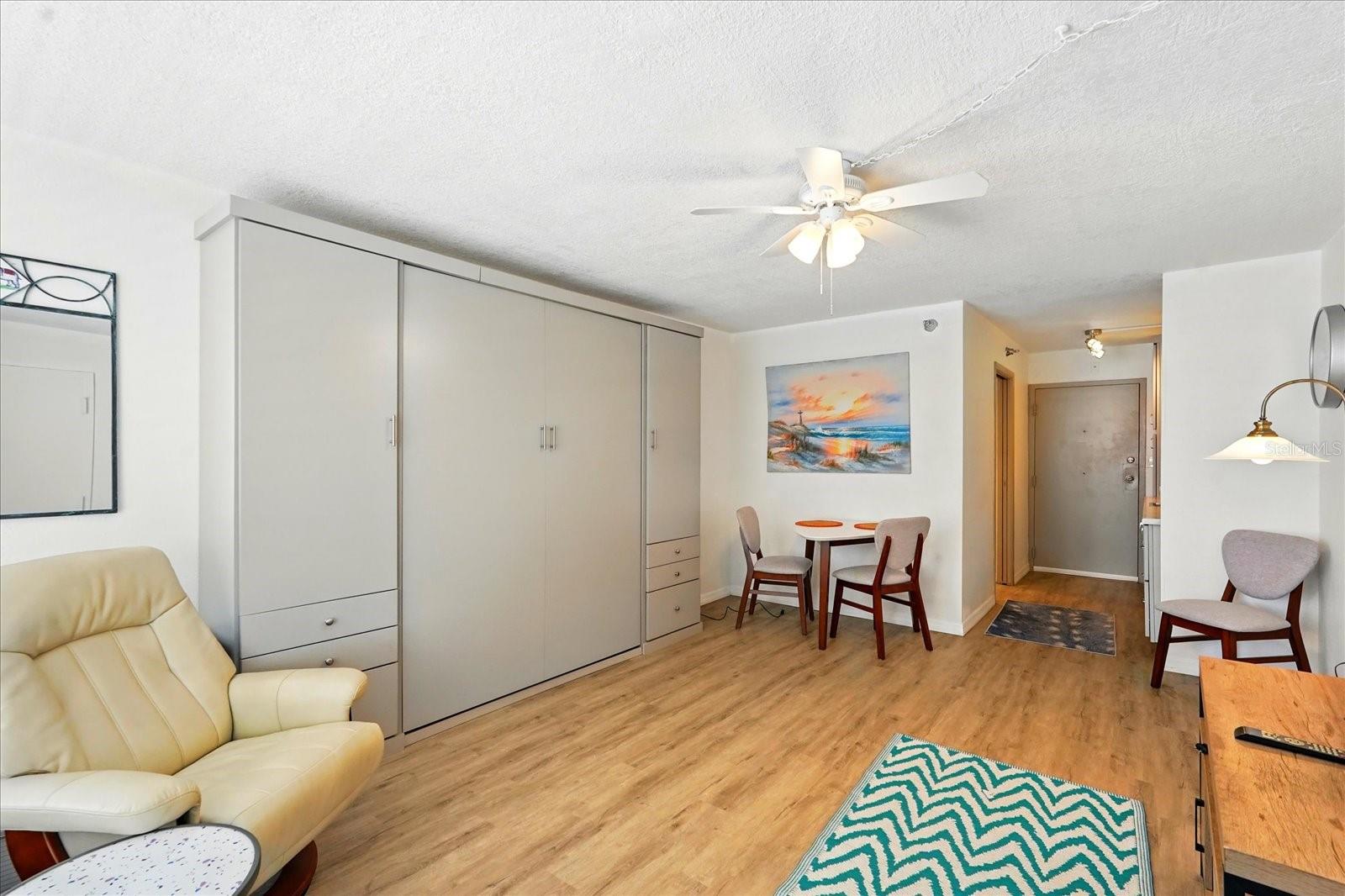 Image 12 of 21 For 2043 Atlantic Avenue 305
