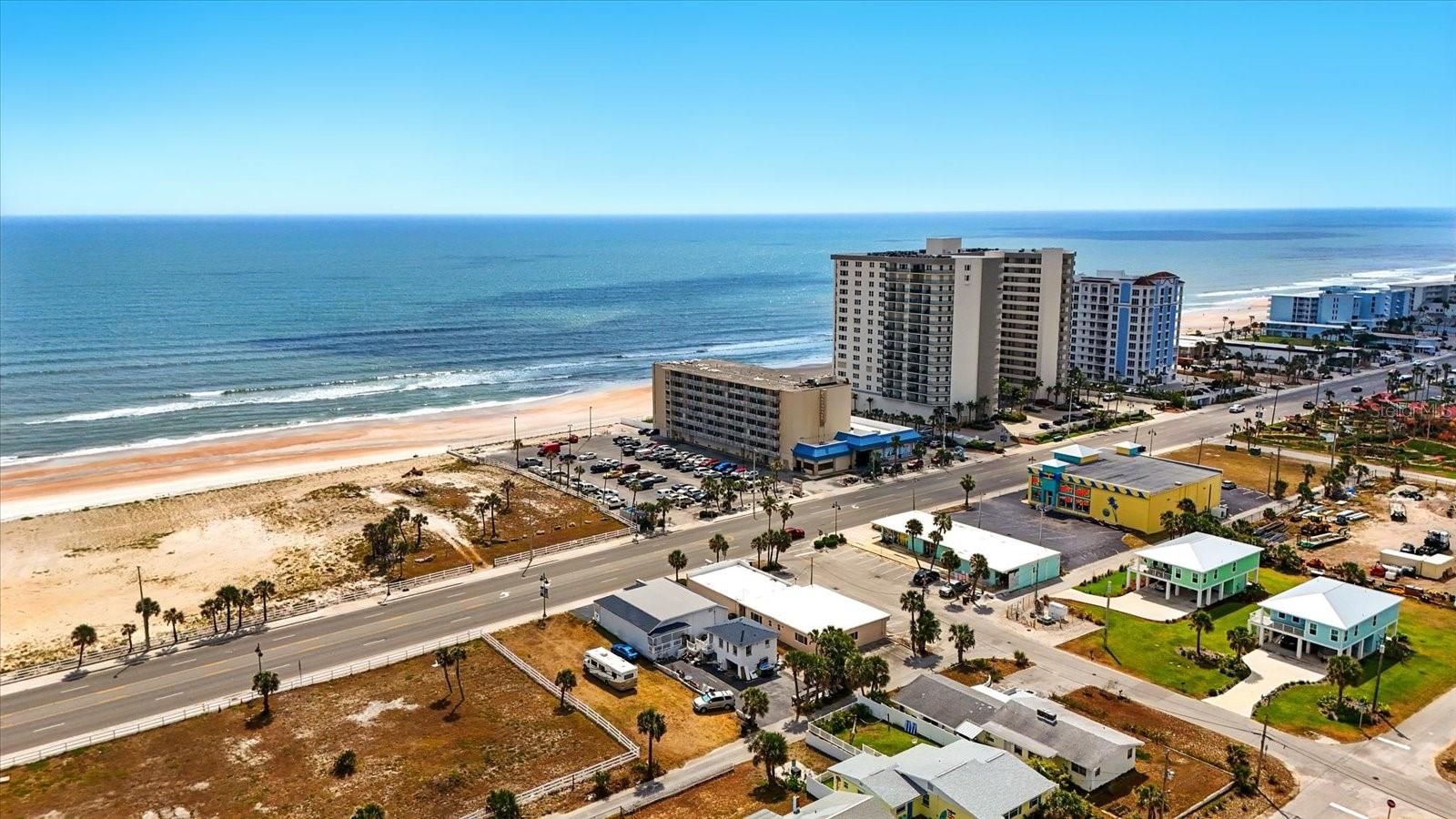 Image 18 of 21 For 2043 Atlantic Avenue 305