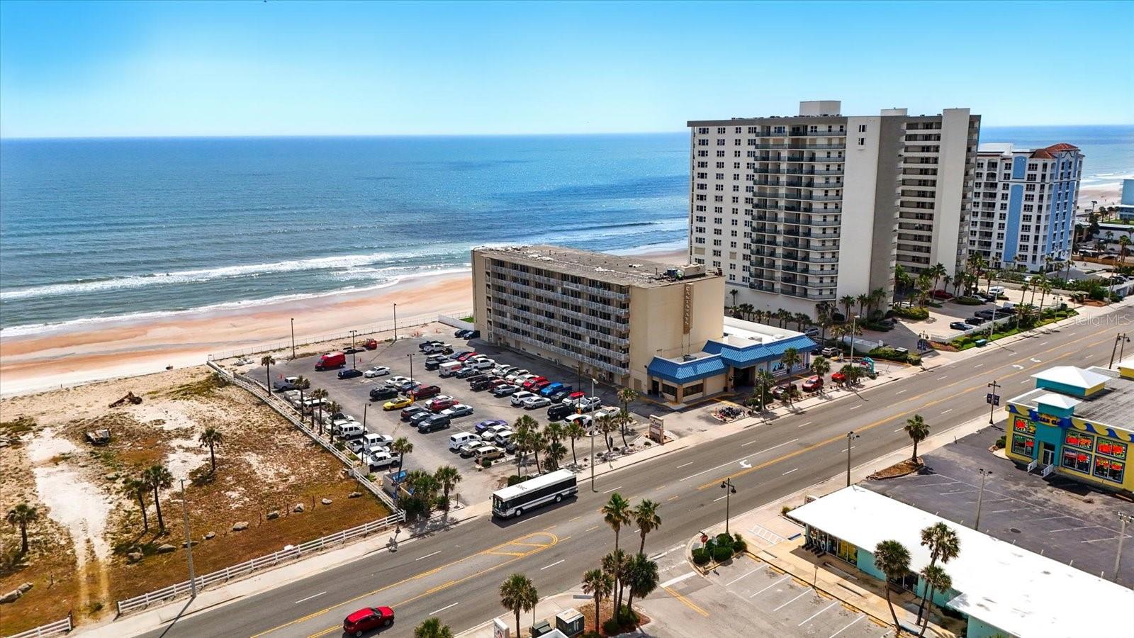 Image 3 of 21 For 2043 Atlantic Avenue 305