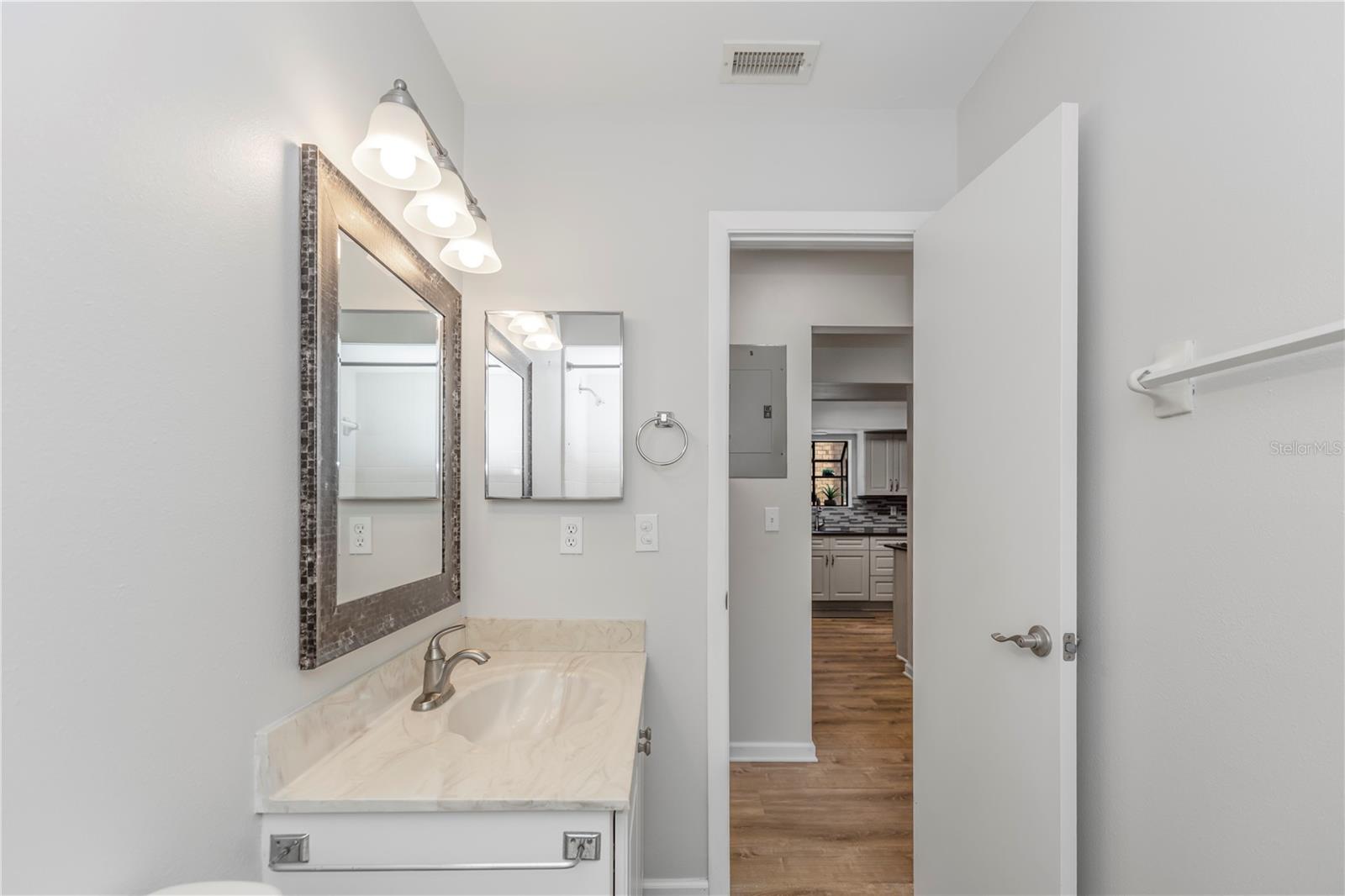 Image 23 of 40 For 576 Belltower Avenue 100