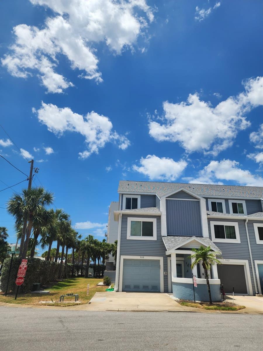 Details for 900 Harbour House Drive, INDIAN ROCKS BEACH, FL 33785