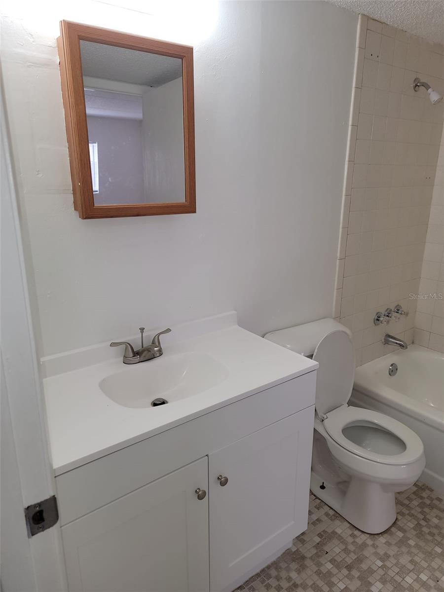 Image 10 of 23 For 1216 Kennedy Road 9
