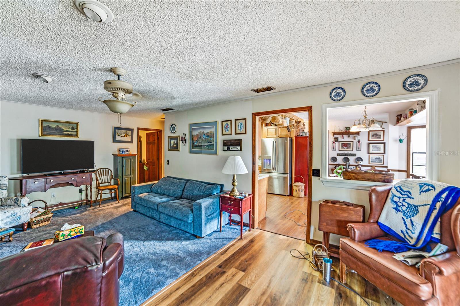 Image 11 of 47 For 2704 Burgoyne Place