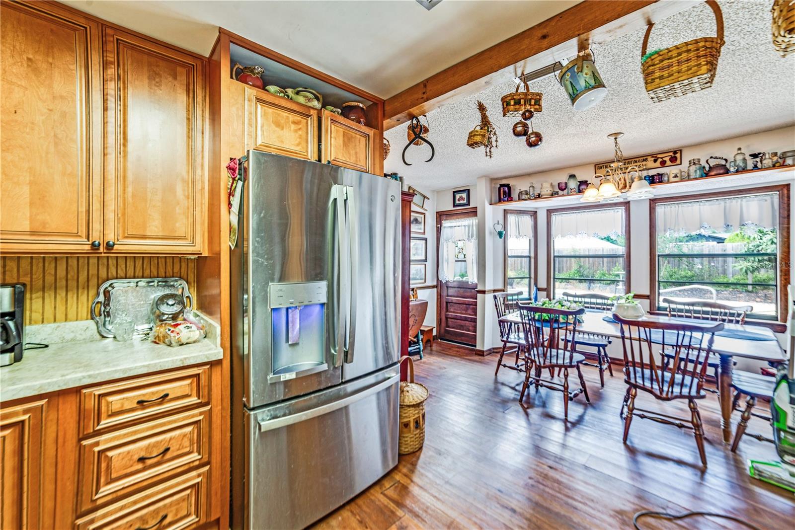 Image 17 of 47 For 2704 Burgoyne Place