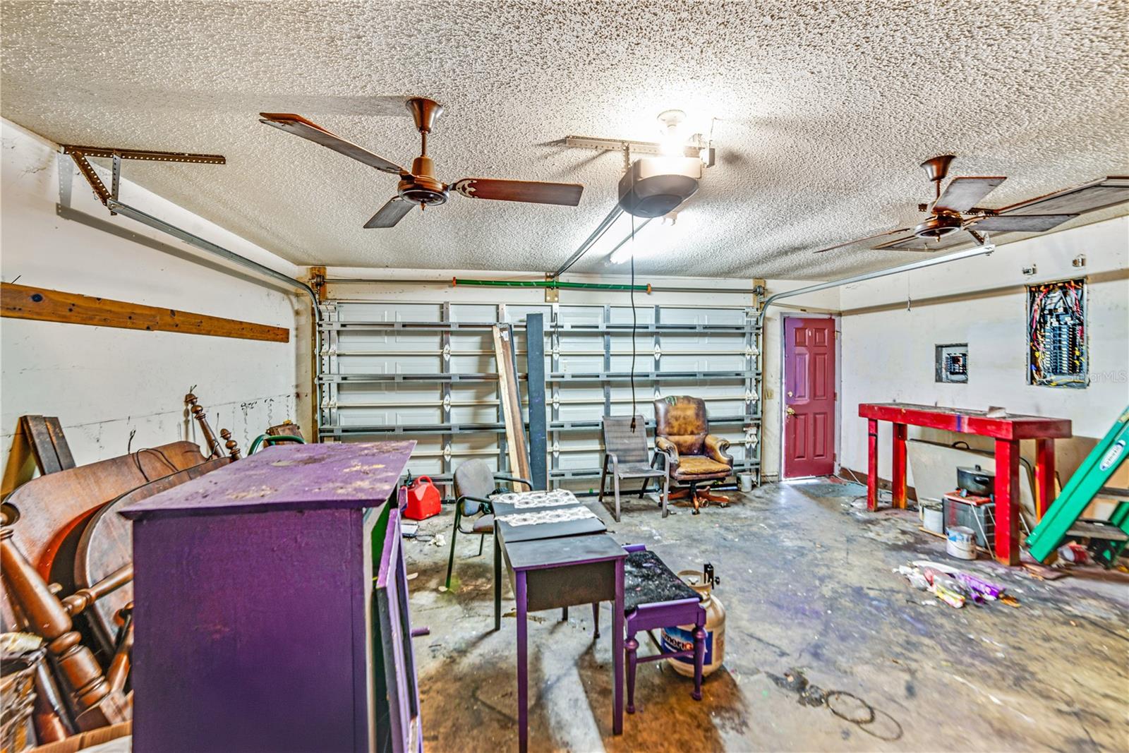 Image 33 of 47 For 2704 Burgoyne Place